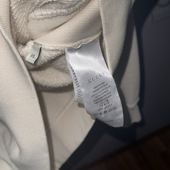 Authentic Gucci Sweater - Picture 5 of 6